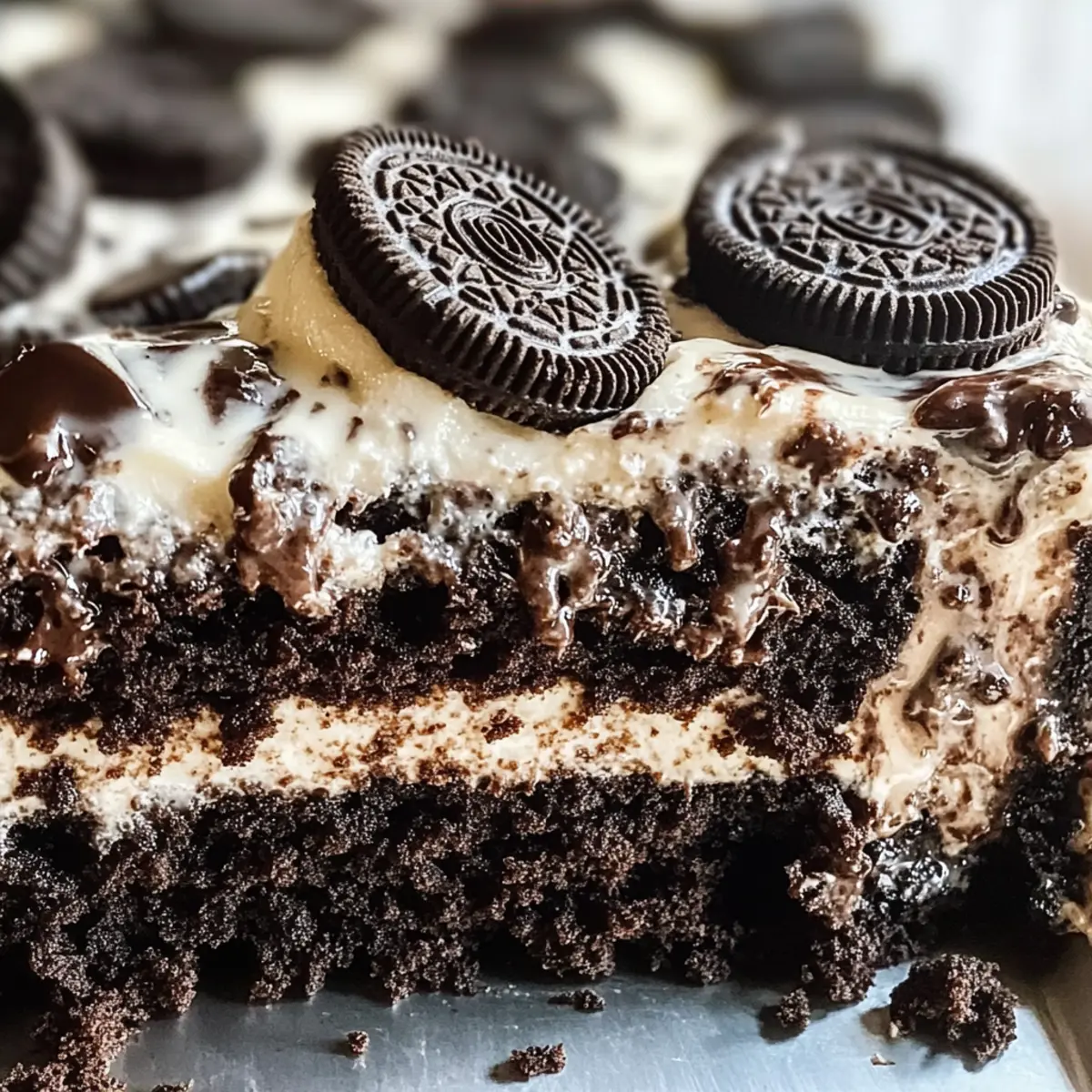 Oreo Dump Cake Delight ezc5oe